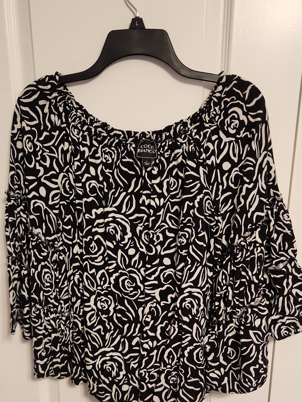 Coco Bianco Black & White Floral Peasant Blouse